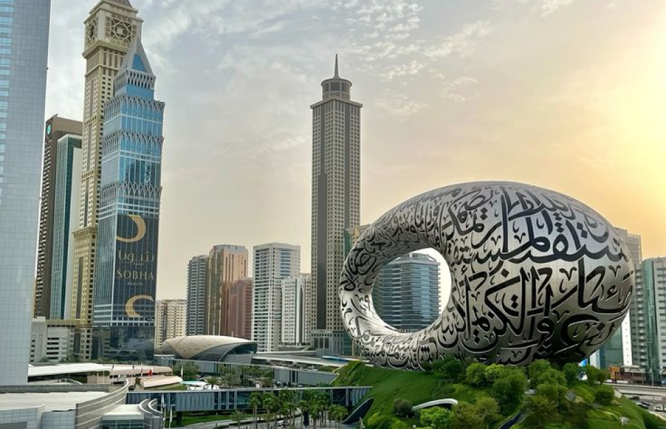 Dubai Delights: 4N 5D Luxury & Adventure Escape